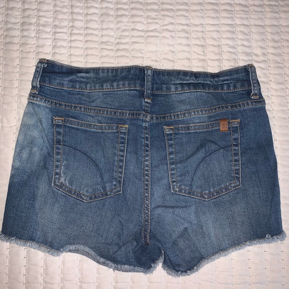 Joe’s Jean Shorts - Picture 2 of 2